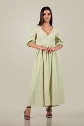 YENU-Cut out detail Midi dress, with puff sleeve