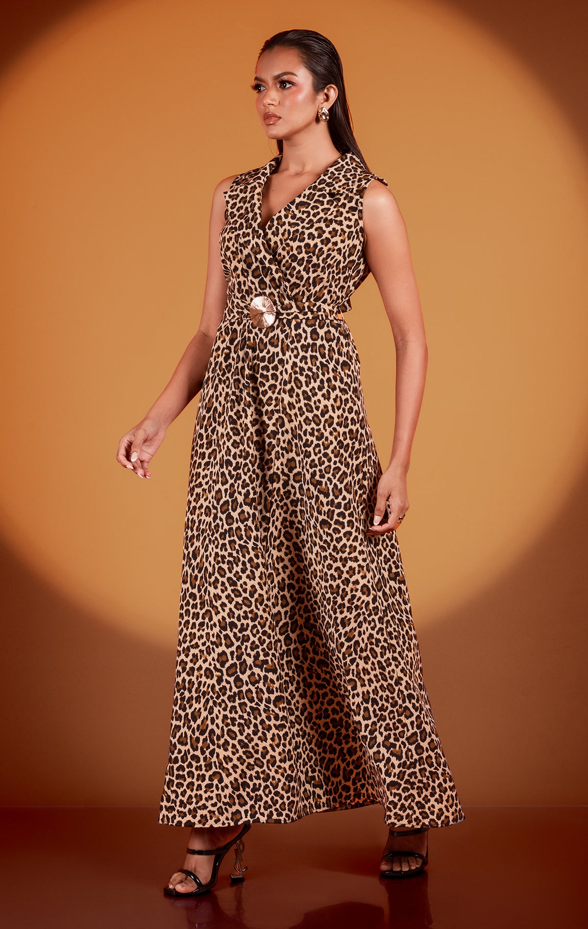 YORA-Chic Leopard Maxi Dress
