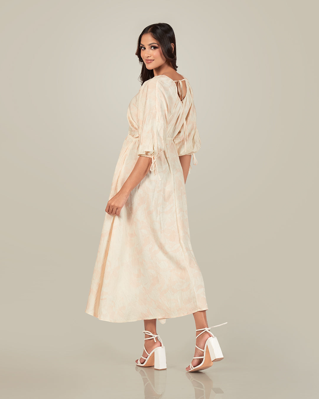 INAYA-TIE-SLEEVE BACK DETAIL MAXI DRESS