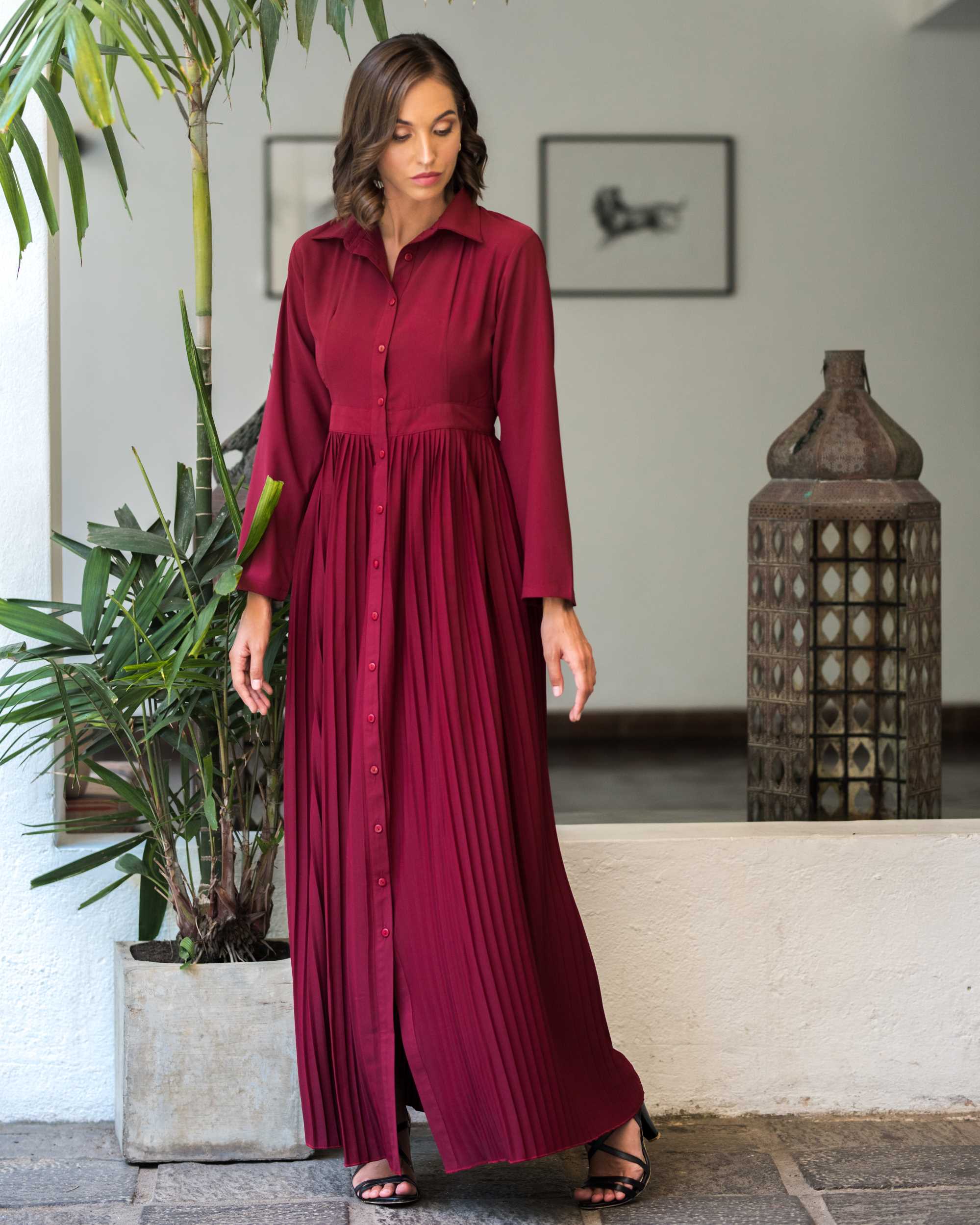 Laiba Pleated Detail Modest Dress – Slay Global