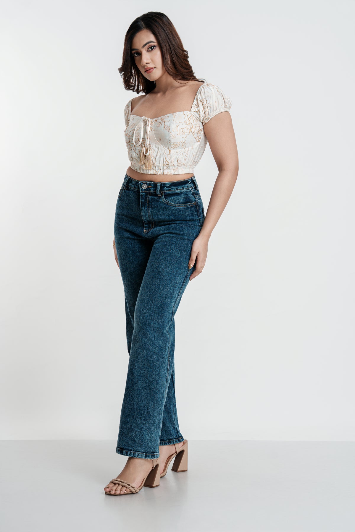 RENATA - PUFF SLEEVED
