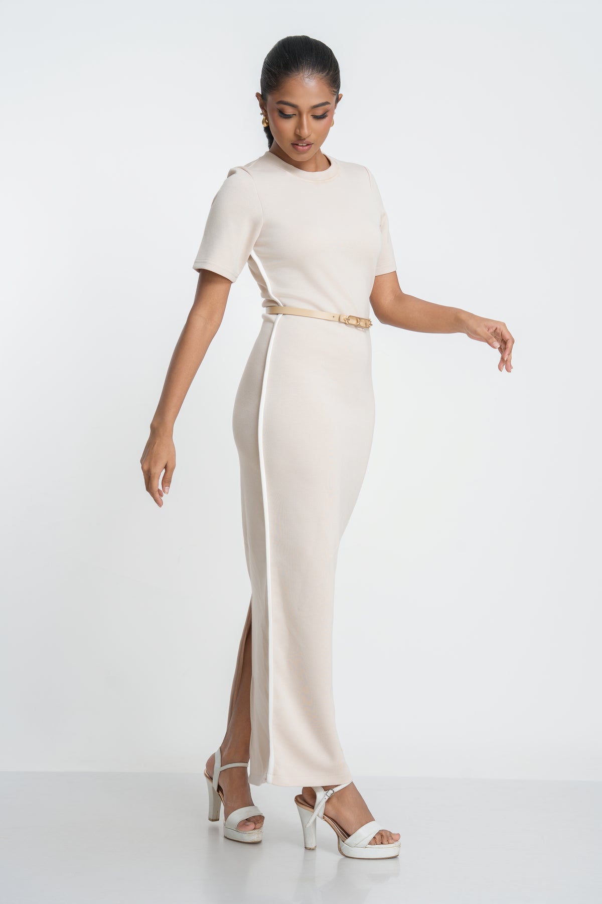 WYETTA- CONTRAST MAXI DRESS