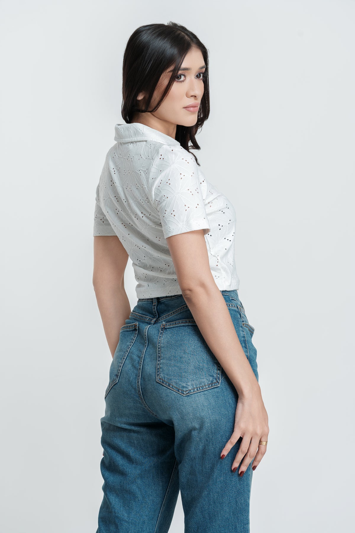ORENA V-NECK TOP